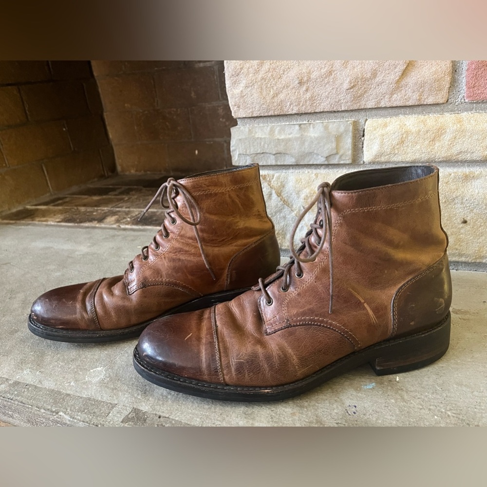 EUC Men’s Wolverine BLVD Cap Toe Boots. Size 11.5.